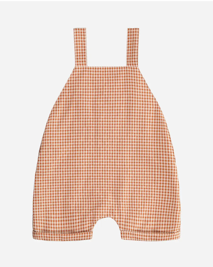 Vue de dos de la salopette à motif vichy couleur argile pour bébé garçon de la marque Bobine Paris.