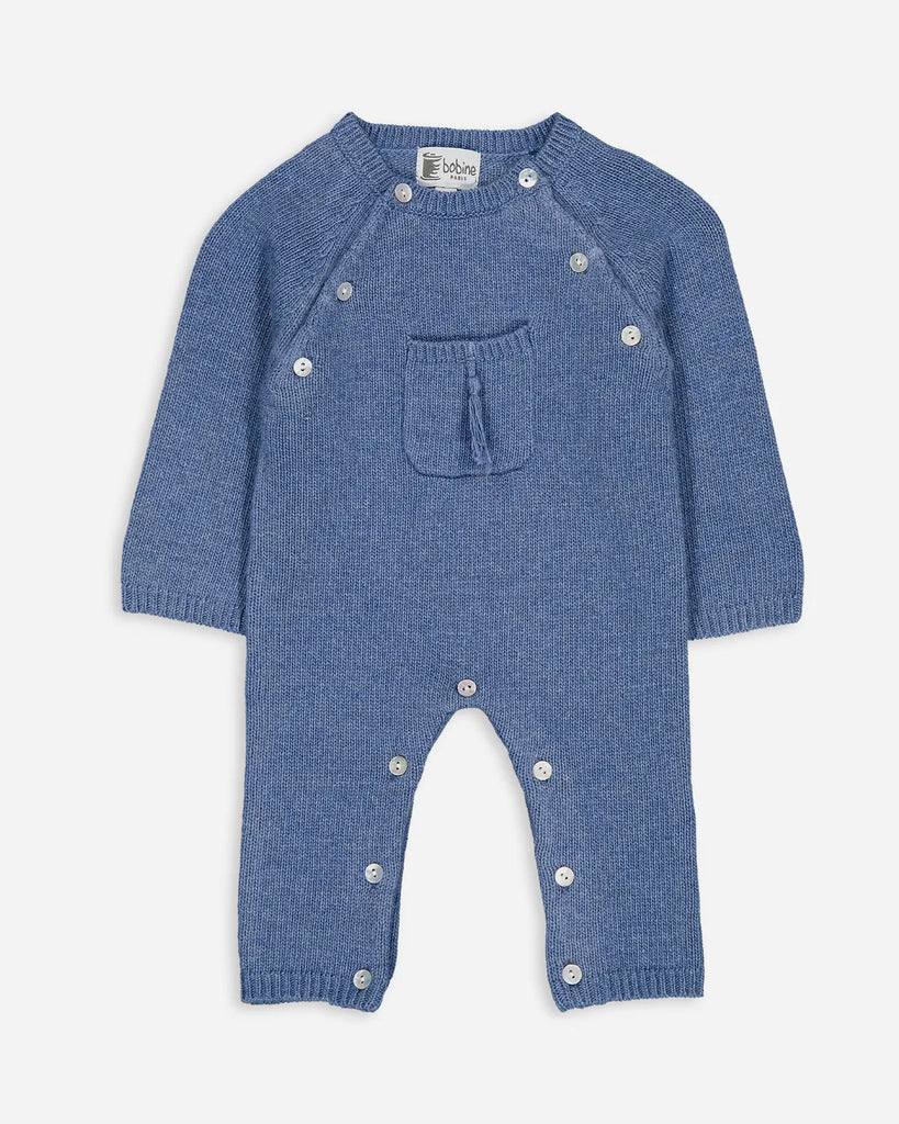 Combinaison pour bébé en laine et cachemire bleu jean de la marque Bobine paris.
