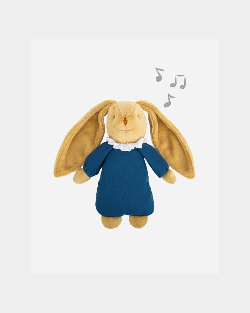 Doudou lapin habillé en bleu et faisant de la musique de la marque Bobine Paris.