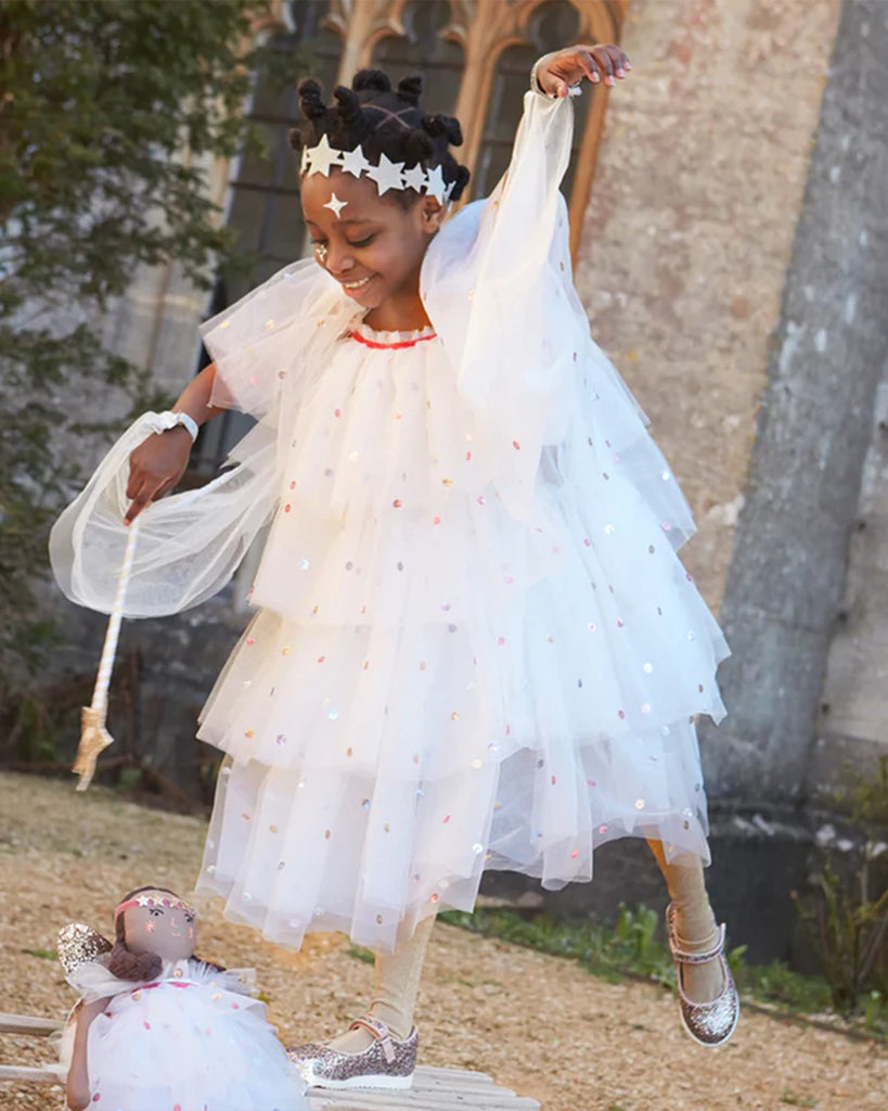 Berich Costume de princesse avec 5 pièces – Costume de princesse pour filles, tenue d'Halloween, cadeau de Noël, de la semaine mondiale du livre, robe pour filles de 3 à 4 ans Berich Costume de princesse avec 5 pièces – Costume de princesse pour filles, tenue d'Halloween, cadeau de Noël, de la semaine mondiale du livre, robe pour filles de 3 à 4 ans