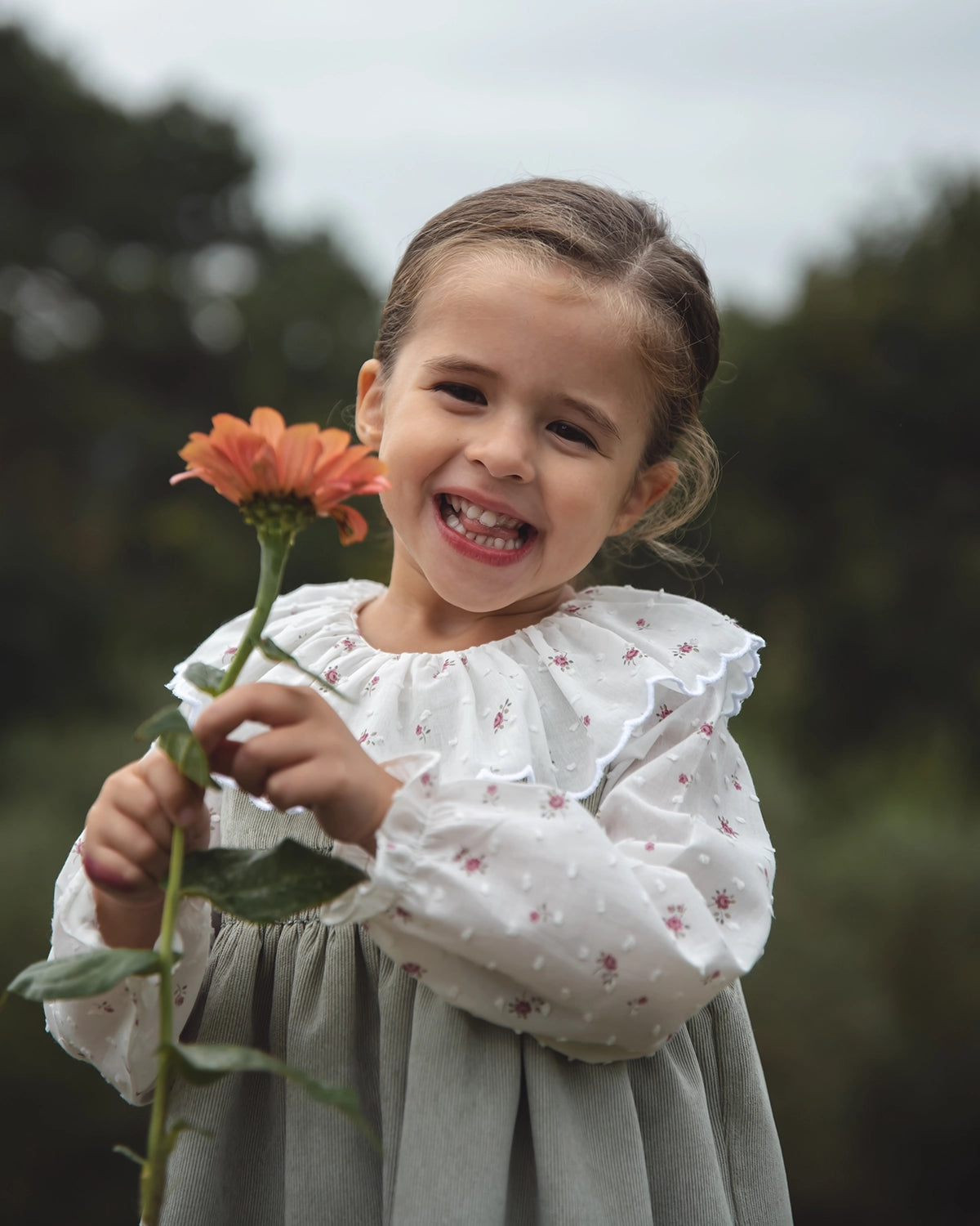 Robe bebe Suzie smockée velours vert pastel – Bobine Paris