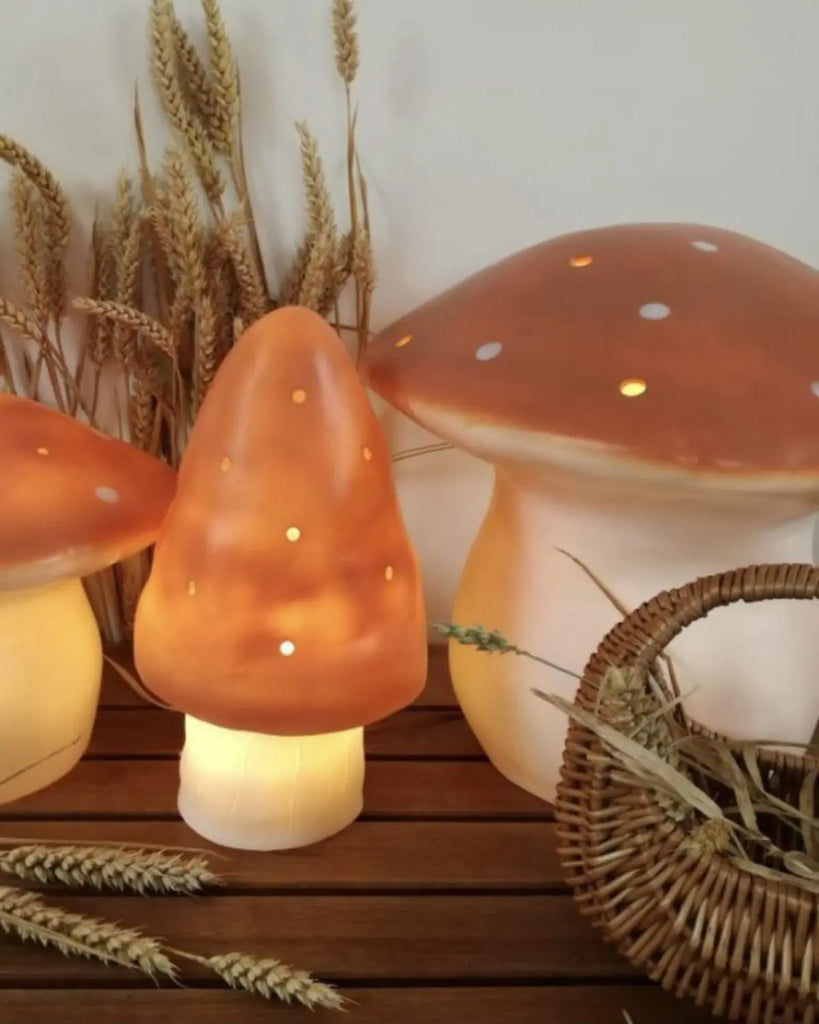 Image de la lampe en forme de champignon pour bébé de la marque Bobine allumée.