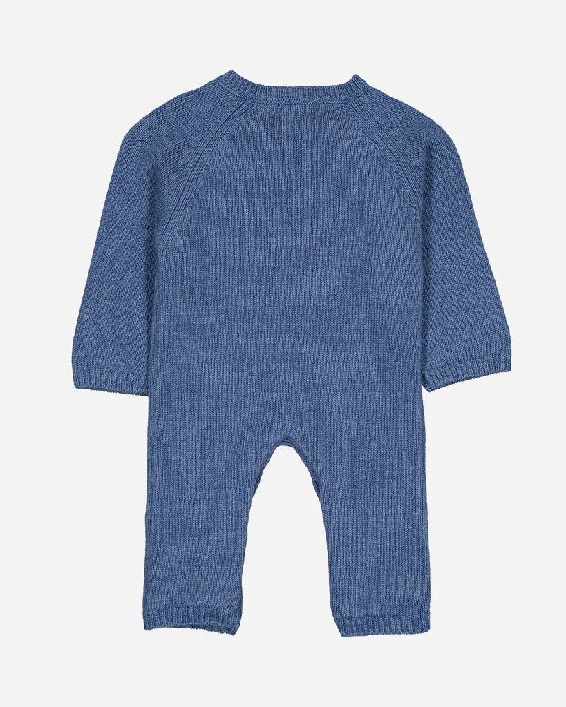 Vue de dos de la combinaison pour bébé en laine et cachemire bleu jean de la marque Bobine paris.