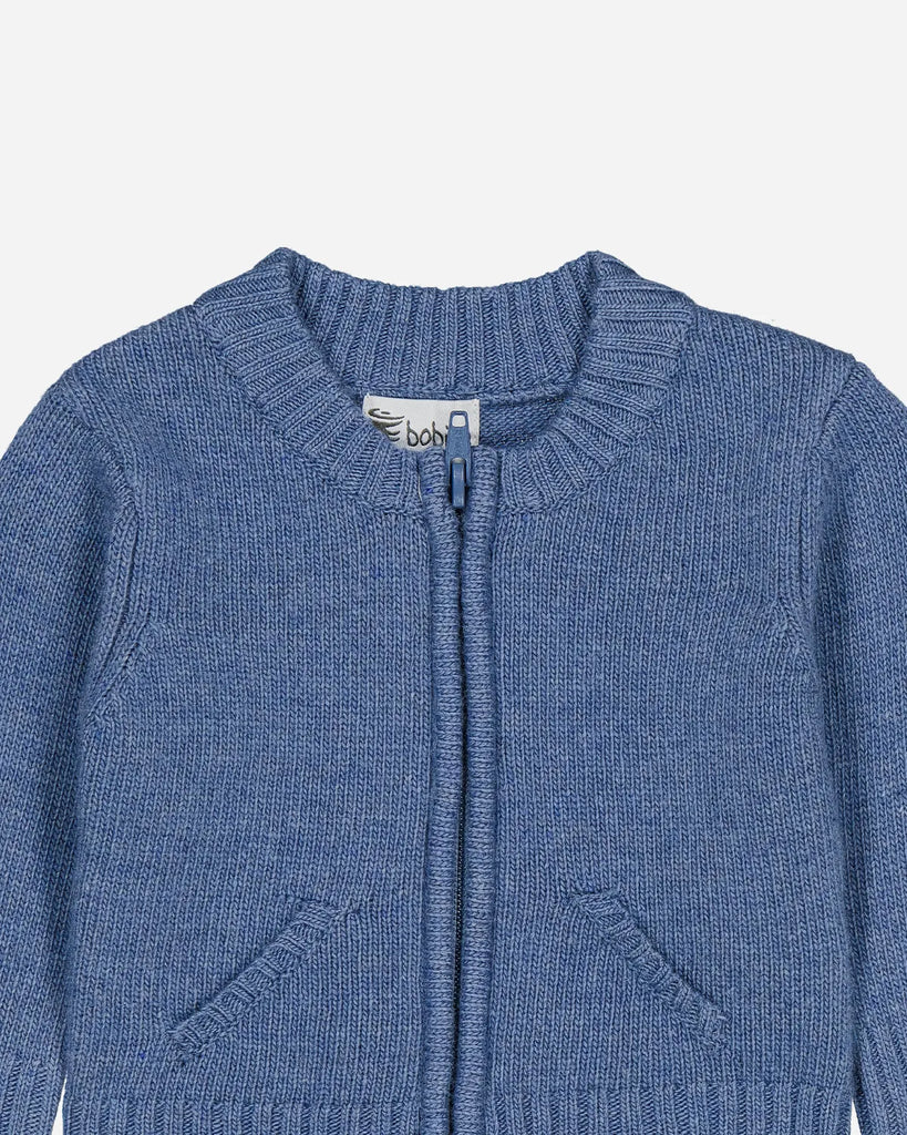 Zoom du gilet zippé en laine et cachemire pour bébé bleu jean de la marque Bobine Paris