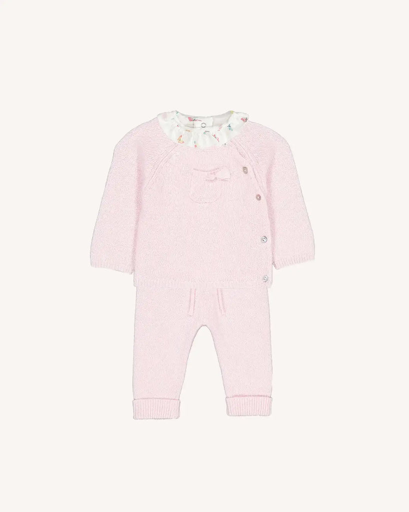 Look pour bébé fille composé d'une combinaison rose en laine et cachemire et d'un body à col volanté de la marque Bobine Paris.