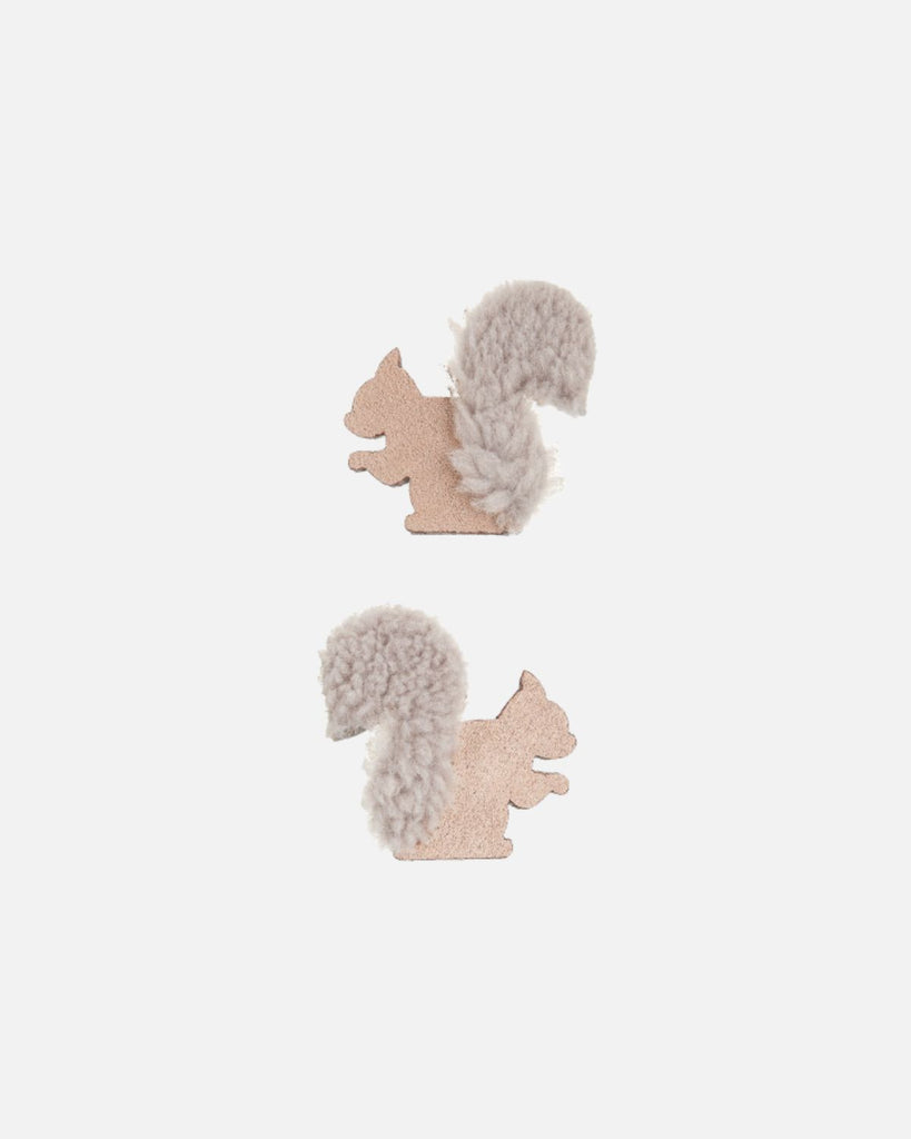 Barrettes pour cheveux en forme d'écureuil avec un détail en moumoute